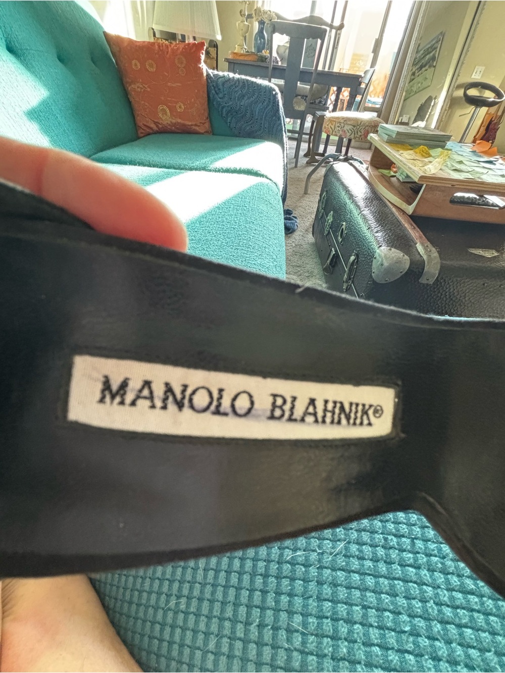 Manolo Blahnik Y2K Black Stilettos with Crystal-Drop Anklets - Picture 13 of 15